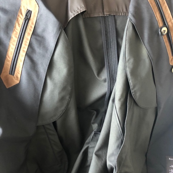EUC AUTHENTIC MEN’S CANALI TRENCH COAT - Picture 10 of 13